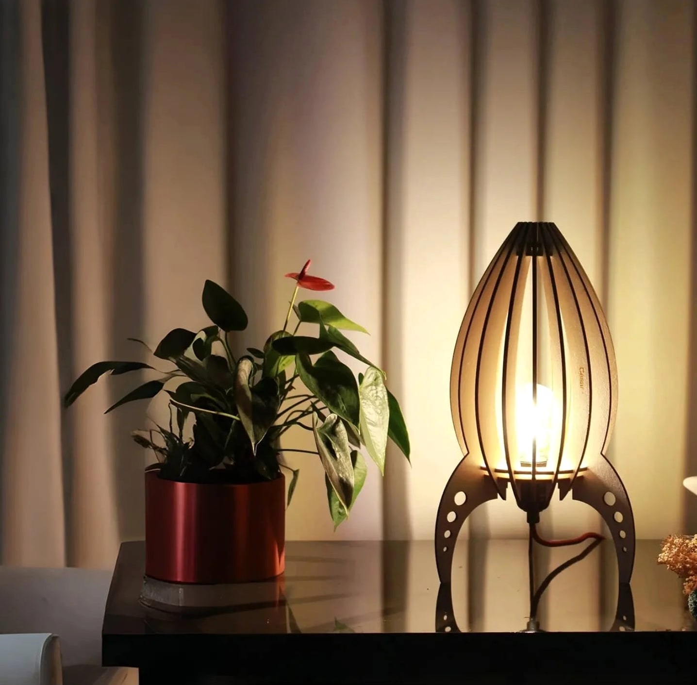 Luminaires en bois design fabriqués en France - Atelier Loupiote