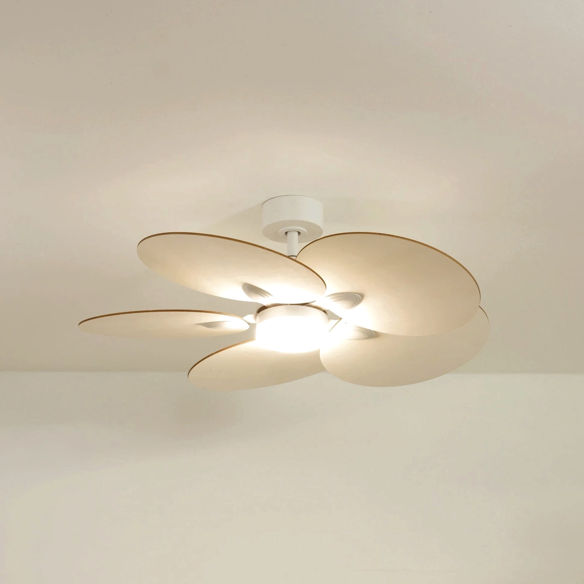 Lotus | Ventilateur de plafond