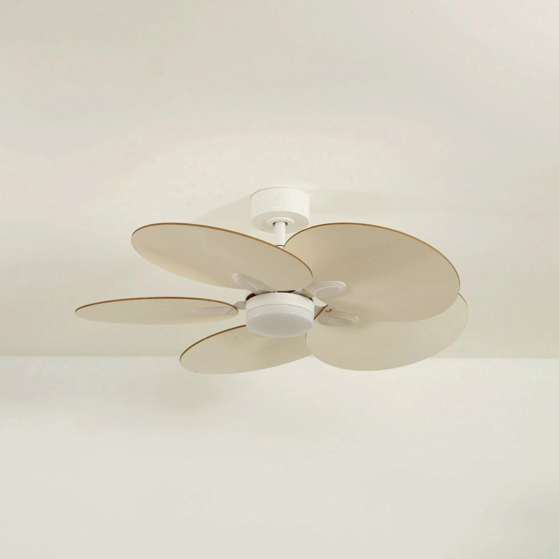 Lotus | Ventilateur de plafond